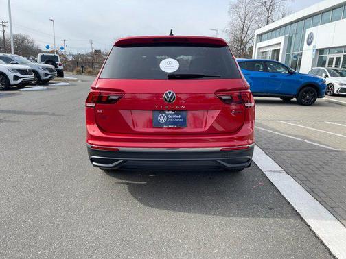 2024 Volkswagen Tiguan 2.0T SE 4MOTION