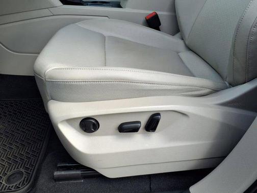 2018 Volkswagen Atlas 3.6L SE w/Technology