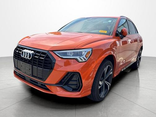 2023 Audi Q3 45 S line Premium Plus