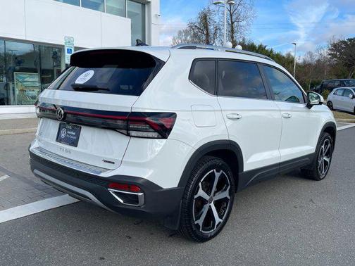 2025 Volkswagen Taos 1.5T SEL