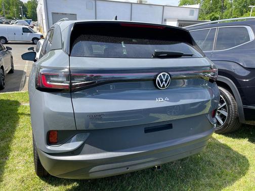 Pure Gray 2026 Volkswagen ID.4 AWD Pro