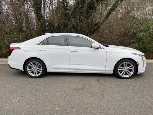 2021 Cadillac CT4 Luxury