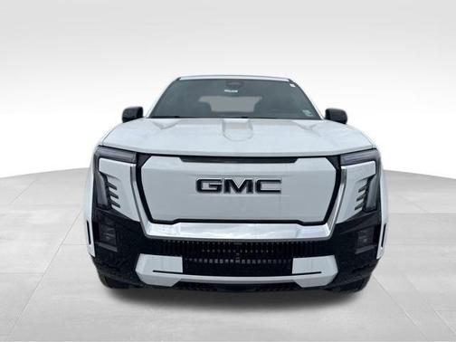 2025 GMC Sierra EV Denali