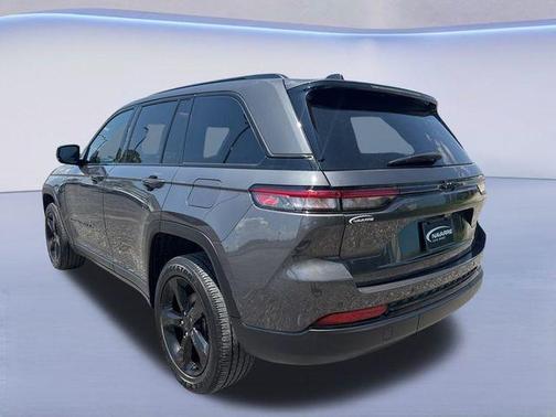 2024 Jeep Grand Cherokee Laredo