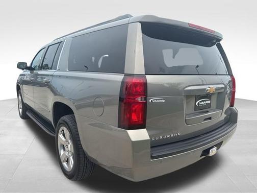 2019 Chevrolet Suburban LT