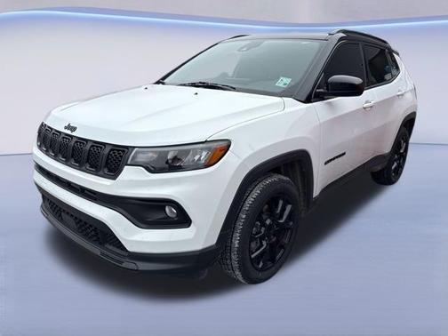 2023 Jeep Compass Altitude