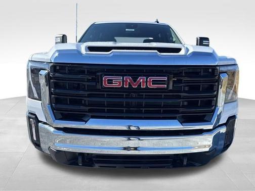 2026 GMC Sierra 2500 Pro