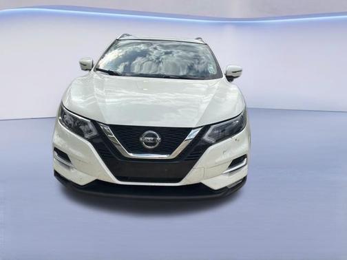 2021 Nissan Rogue Sport SL