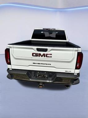 2022 GMC Sierra 2500 SLT