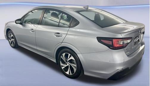 2023 Subaru Legacy 