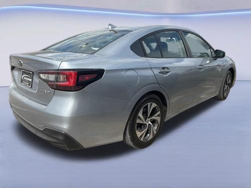 2023 Subaru Legacy 