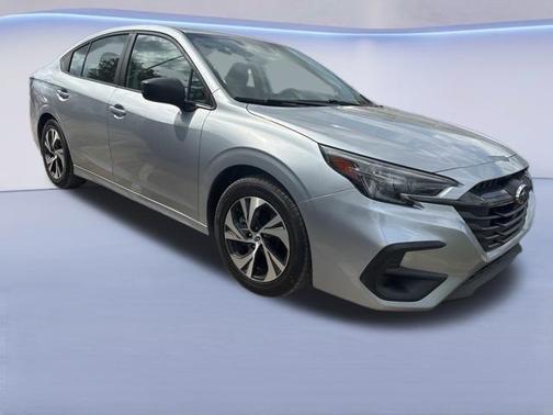 2023 Subaru Legacy 
