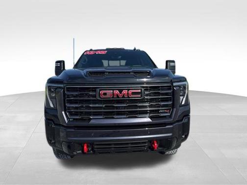 2025 GMC Sierra 2500 AT4