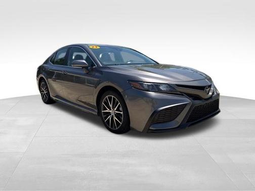 2023 Toyota Camry SE Nightshade