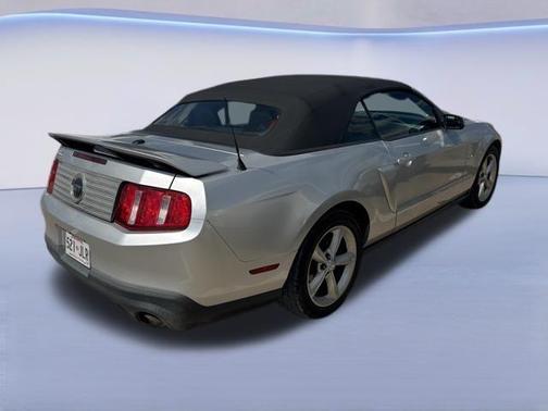 2011 Ford Mustang GT Premium
