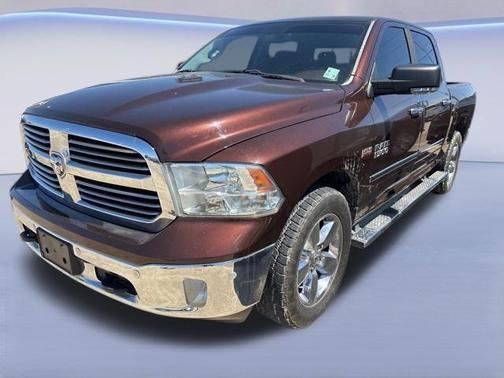 2015 RAM 1500 SLT