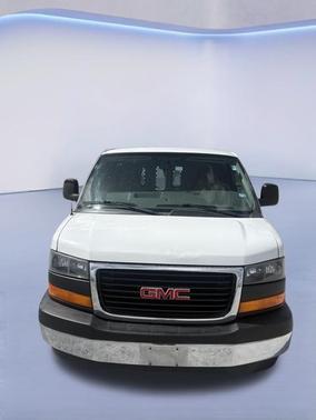 2017 GMC Savana 2500 Work Van