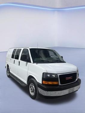 2017 GMC Savana 2500 Work Van