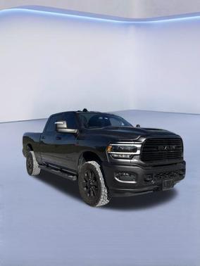 2021 GMC Yukon XL AT4