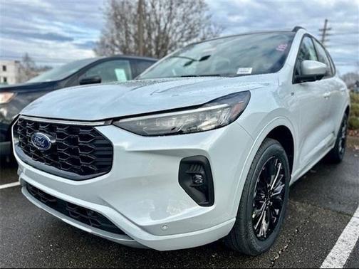 2025 Ford Escape ST-Line Elite