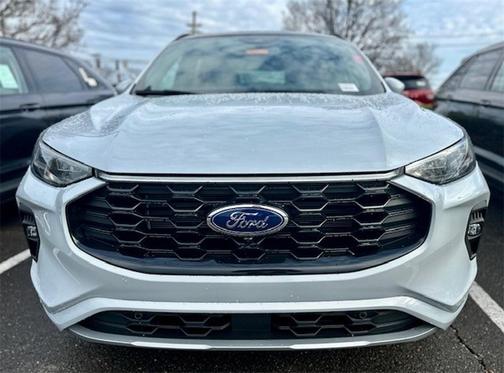 2025 Ford Escape ST-Line Elite