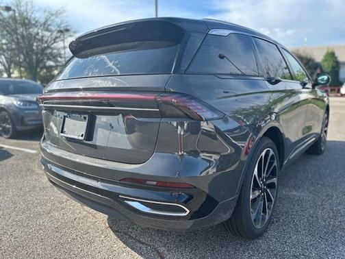 2024 Lincoln Nautilus Black Label