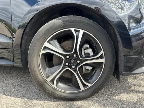 2024 Ford Edge ST