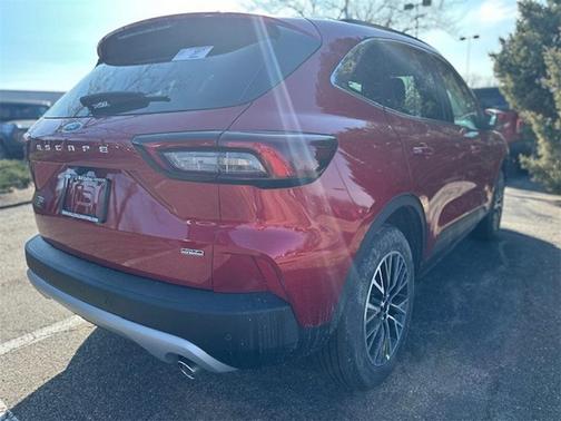 2025 Ford Escape PHEV