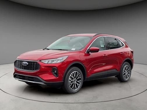 2025 Ford Escape PHEV