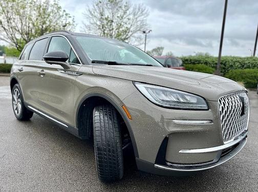 2025 Lincoln Corsair Premiere