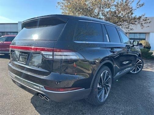2025 Lincoln Aviator Reserve AWD