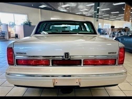 1995 Lincoln Town Car Cartier Designer