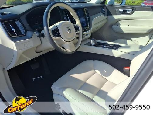 2023 Volvo XC60 B5 Plus Bright Theme