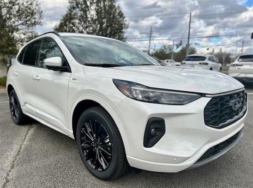 2025 Ford Escape ST-Line Elite