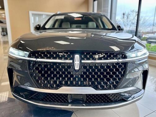 2025 Lincoln Nautilus Black Label