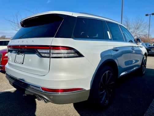 2025 Lincoln Aviator Reserve AWD