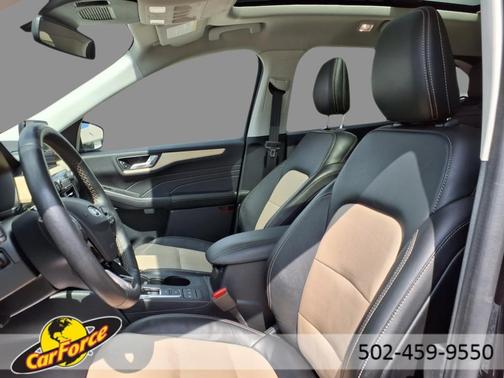2021 Ford Escape Titanium Hybrid