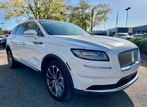 2021 Lincoln Nautilus Reserve