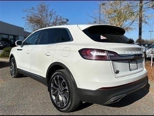2021 Lincoln Nautilus Reserve