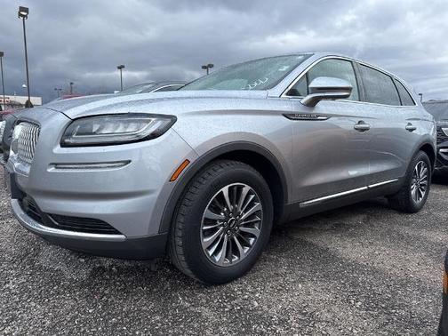 2022 Lincoln Nautilus STANDARD