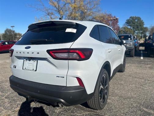 2025 Ford Escape ST-Line Select