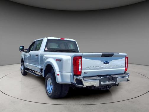 2025 Ford F-350 XL