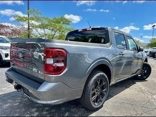 2025 Ford Maverick Lobo Standard