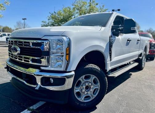 2025 Ford F-350 XLT