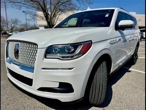 2023 Lincoln Navigator Reserve
