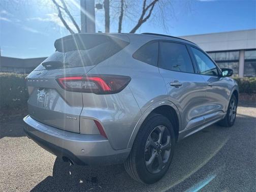 2023 Ford Escape ST-Line Select