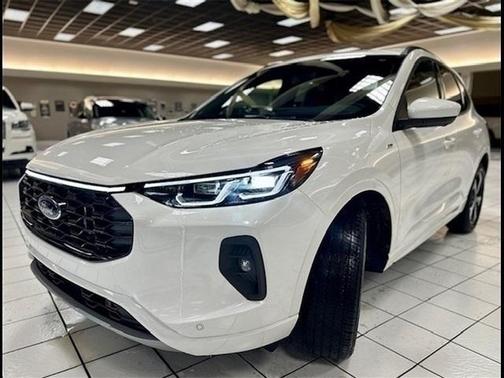 2024 Ford Escape ST-Line Elite