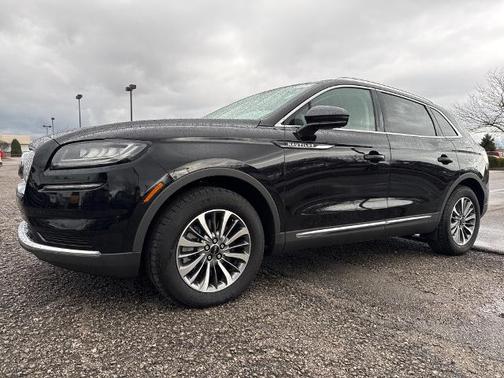 2023 Lincoln Nautilus STANDARD