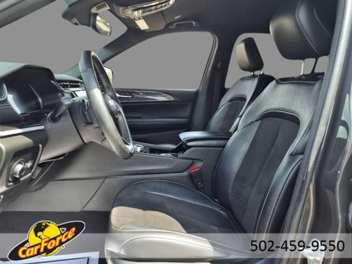 2022 Jeep Grand Cherokee L Laredo