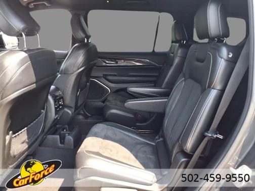 2022 Jeep Grand Cherokee L Laredo